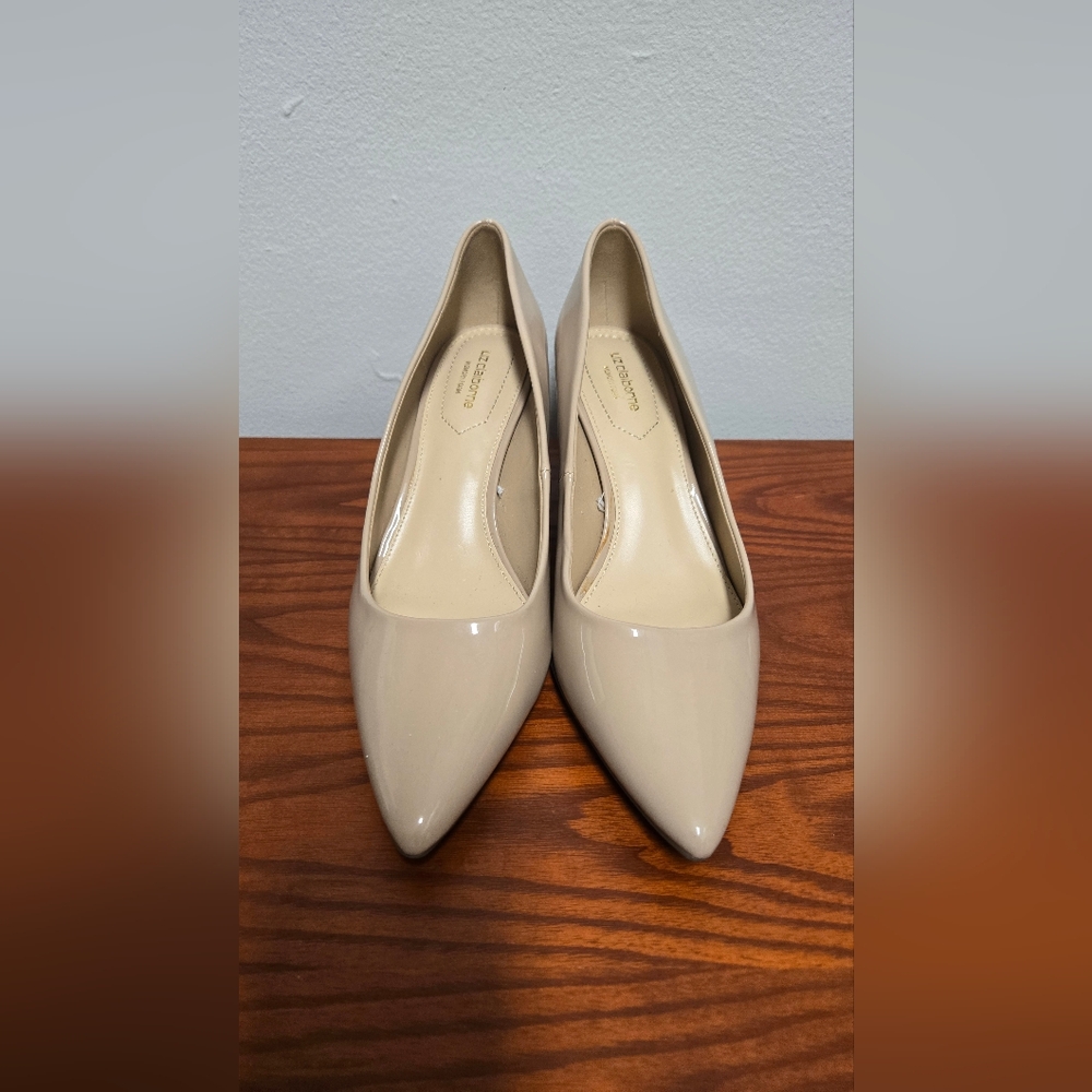 Liz Claiborne Women's Nude Heels, Pumps